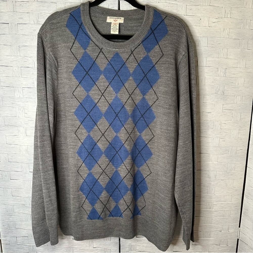 Dockers Mens Crew Neck Long Sleeve Sweater Gray Blue Diamond Pattern NWT
